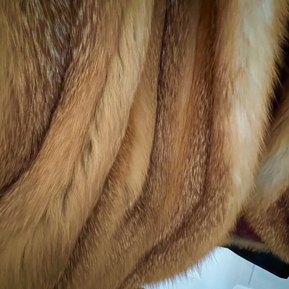 Full length fox fur coat purchase in Aspen CO. worn 1 time. - Picture 15 of 16